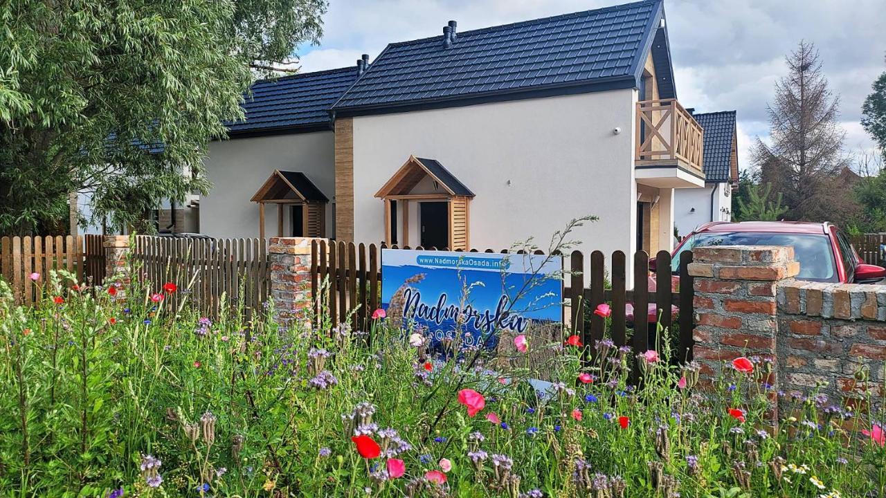Nadmorska Osada Villa Oslonino Exterior foto