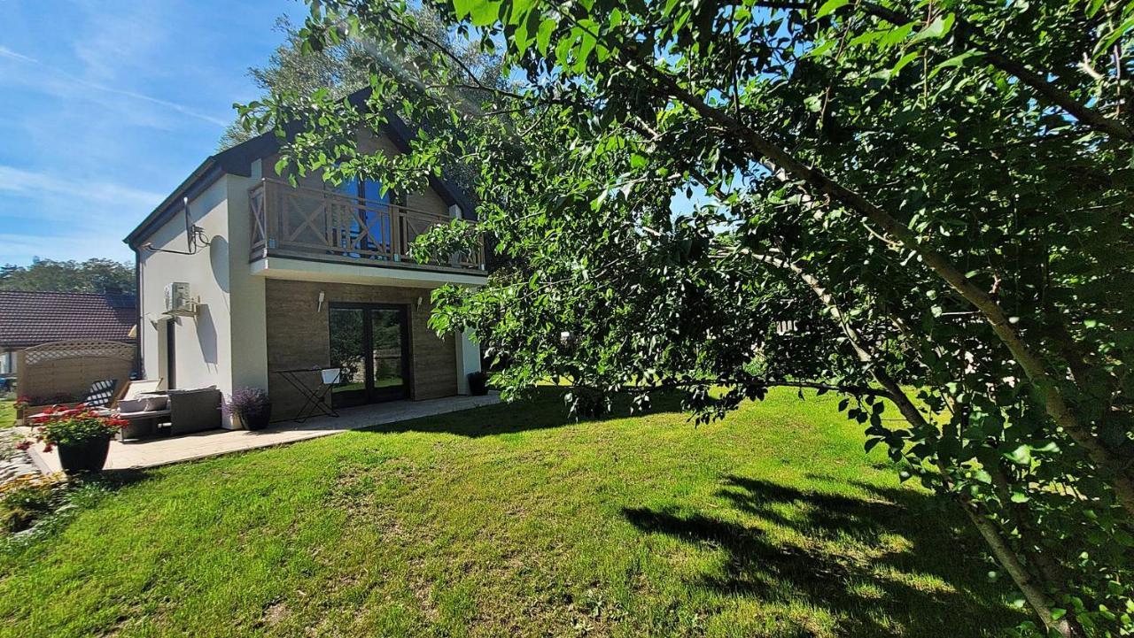 Nadmorska Osada Villa Oslonino Exterior foto